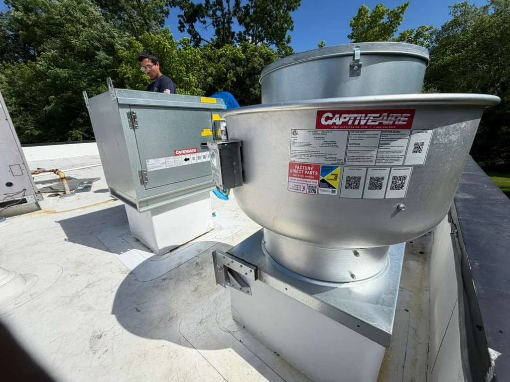 CaptiveAire rooftop exhaust fan and make-up air unit installation in Maryland